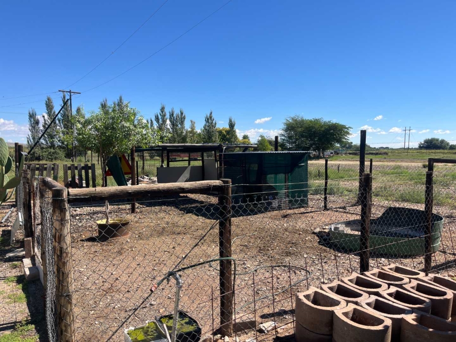 2 Bedroom Property for Sale in Kanoneiland Northern Cape